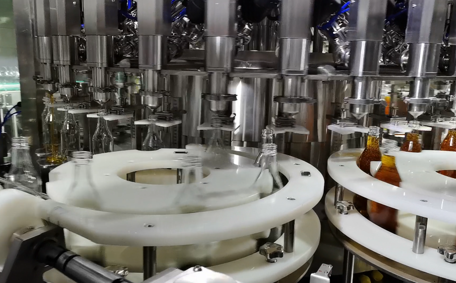 10000瓶/小时玻璃瓶装香油旋转称重灌装机